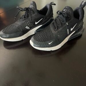 Nike Air Max 270 Youth